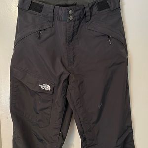Men’s north face ski pants size medium